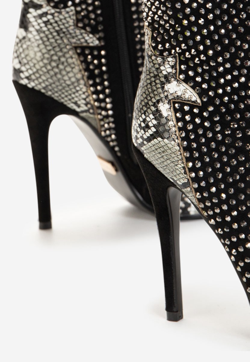 Čierne členkové čižmy na tenkom podpätku Liberty