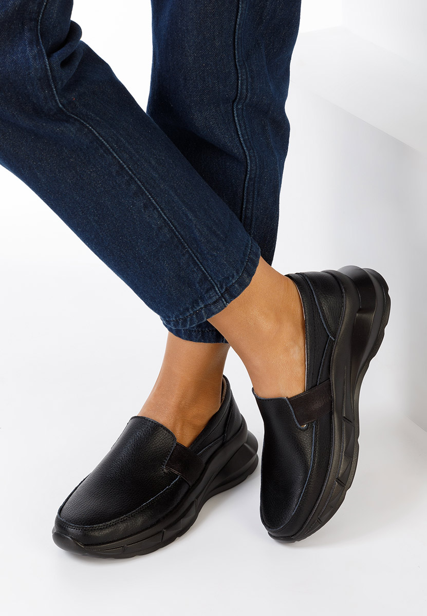 čierne kožené poltopánky dámske Amelya