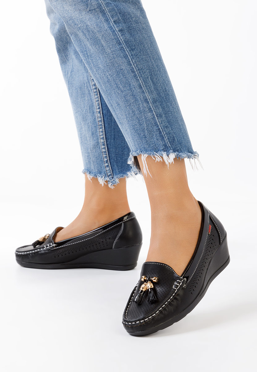 Čierne dámske mokasíny na platforme Evomela