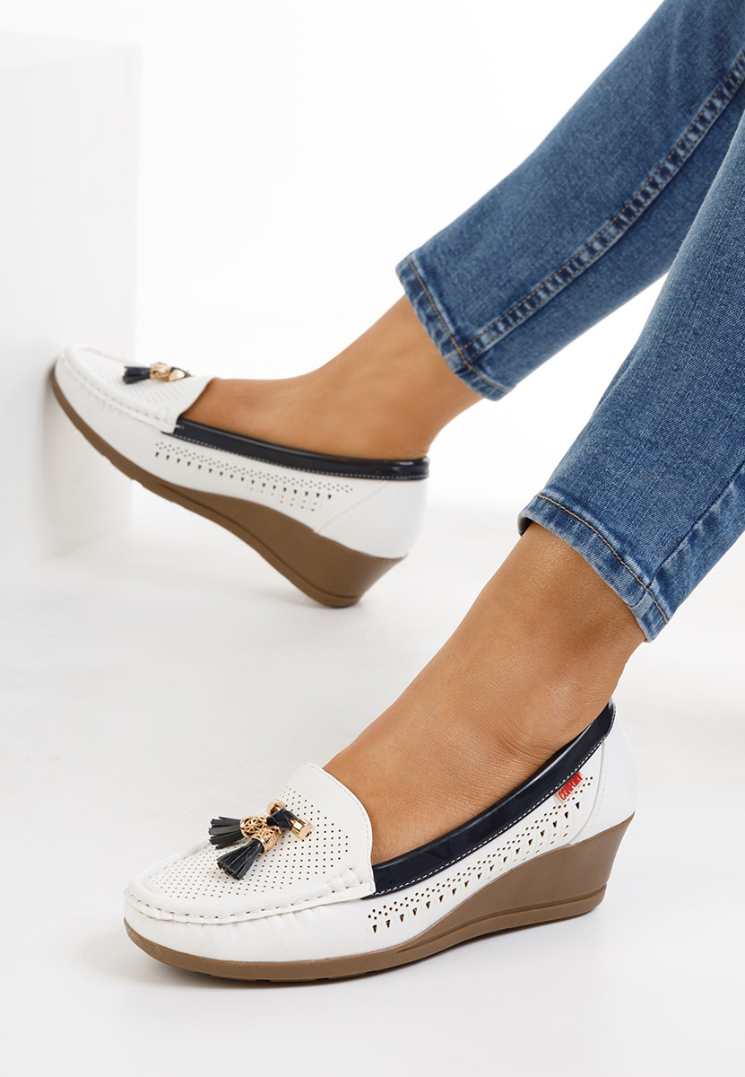 Biele dámske mokasíny na platforme Evomela