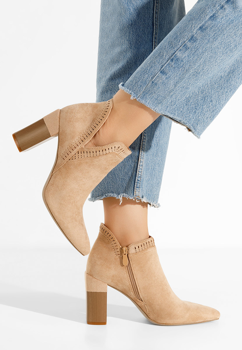 Khaki letne cizmy dierkovane Estella