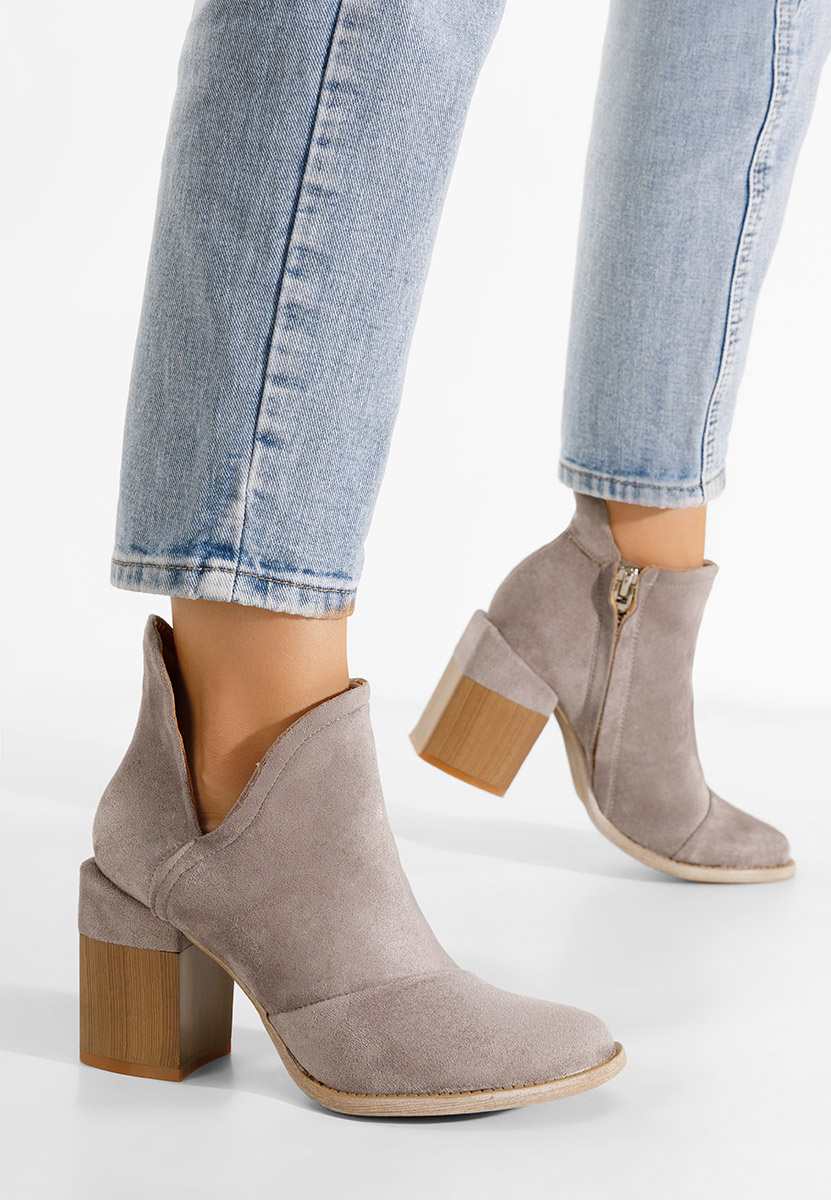 Sivé členkové čižmy na hrubom podpätku Condesa