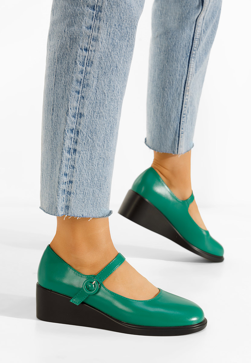 Zelené poltopánky na platforme Espina