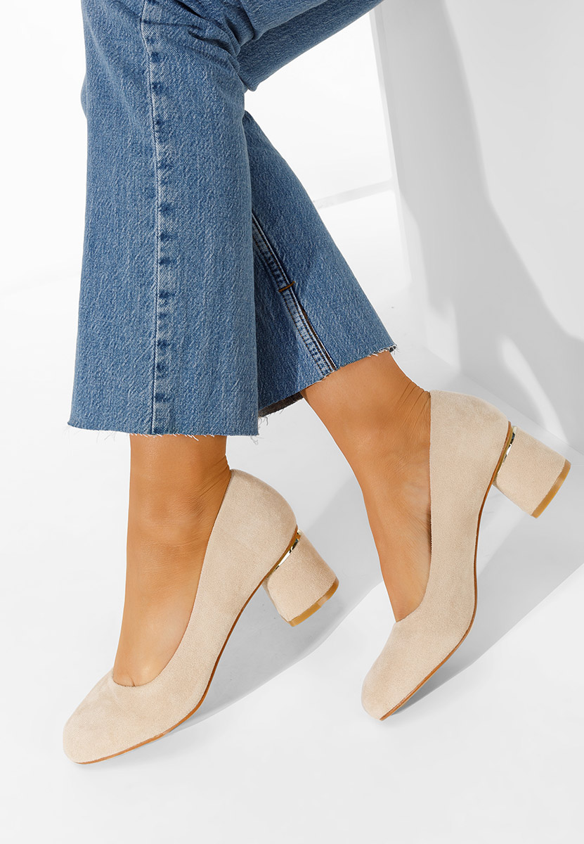 Béžové lodičky na hrubom opätku Cabrilia