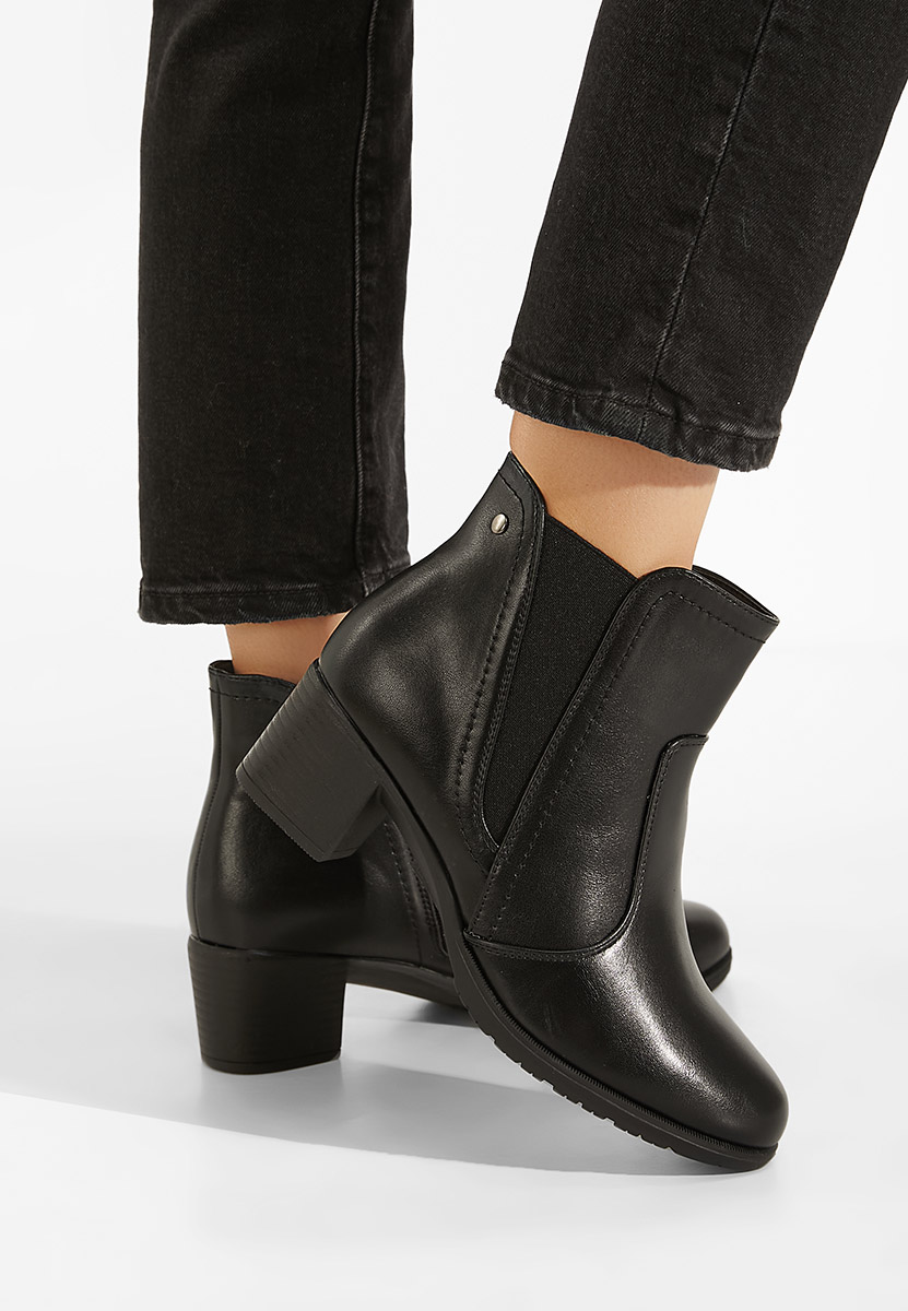 Čierne členkové čižmy na hrubom podpätku Verona