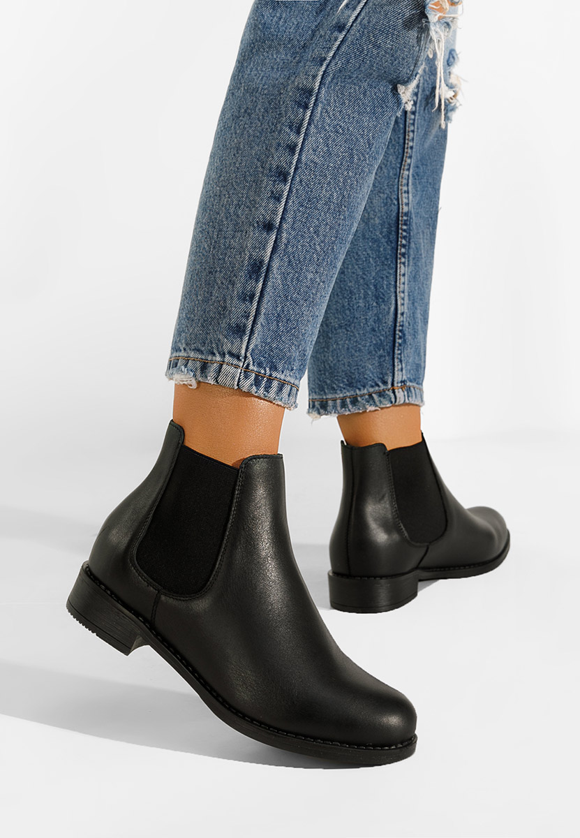 Čierne členkové topánky chelsea Campina