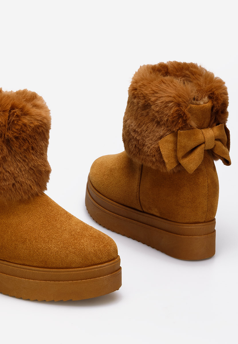 Camelové čižmy na platforme Michi