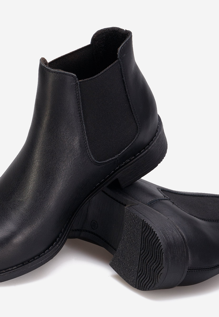 Čierne členkové topánky chelsea Campina