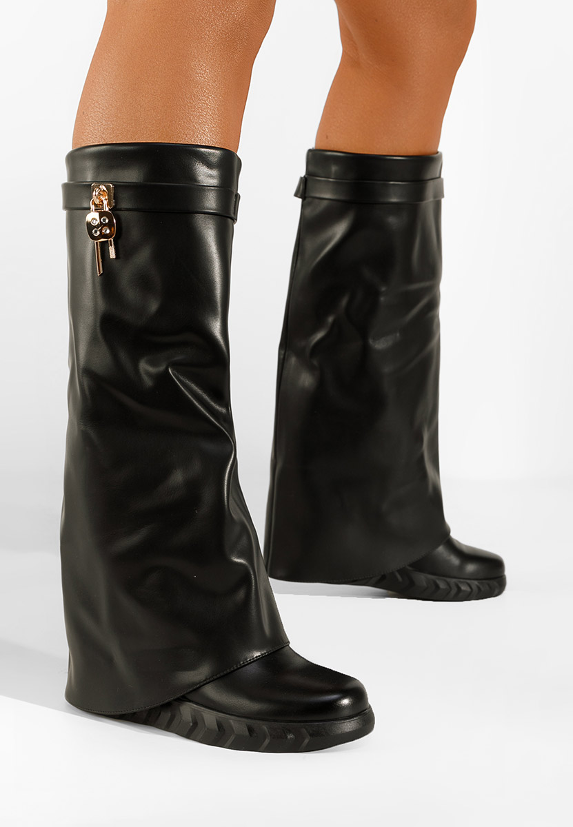 Čierne čižmy na platforme Ipira