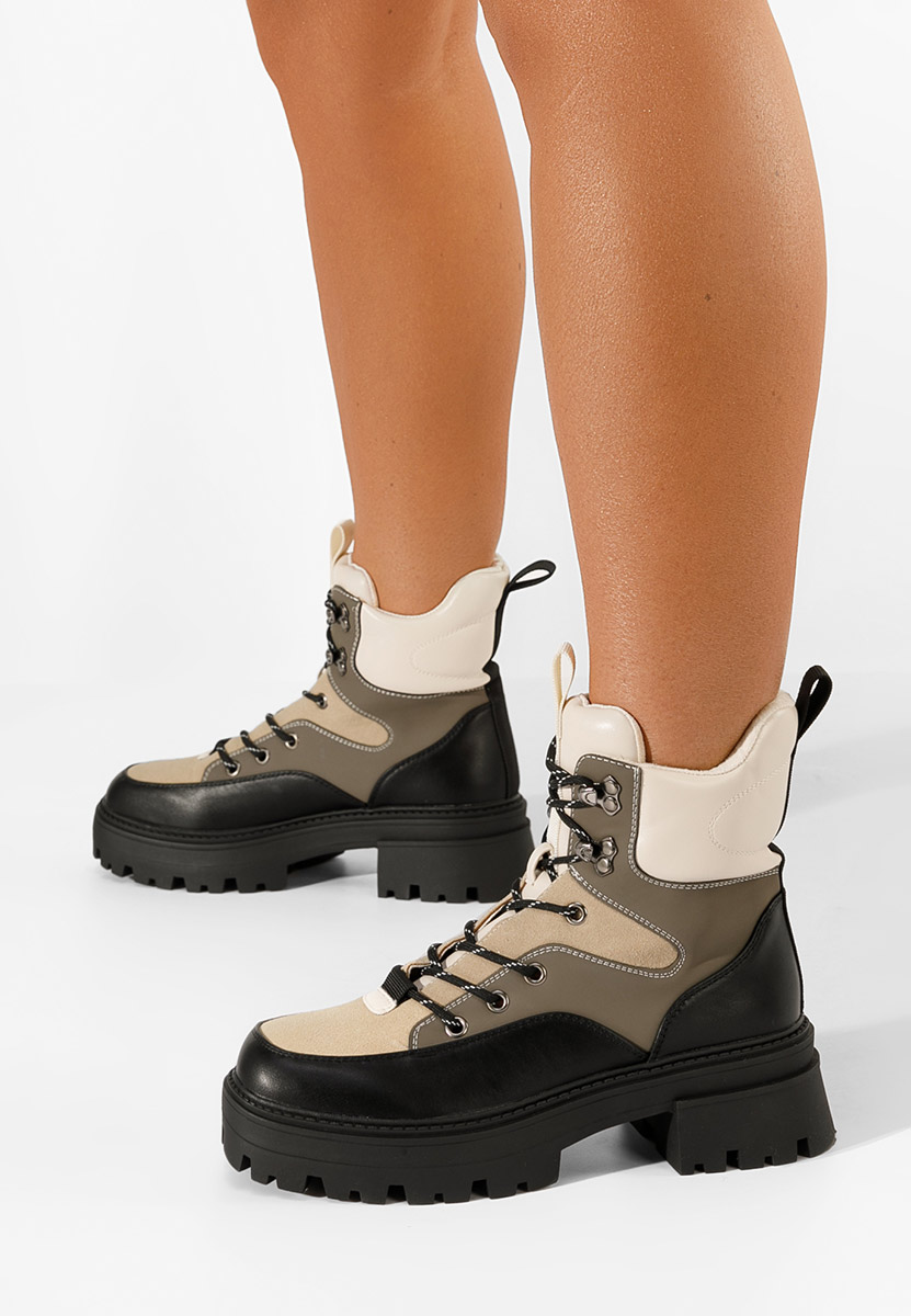 Čierne šnurovacie členkové topánky Trapera