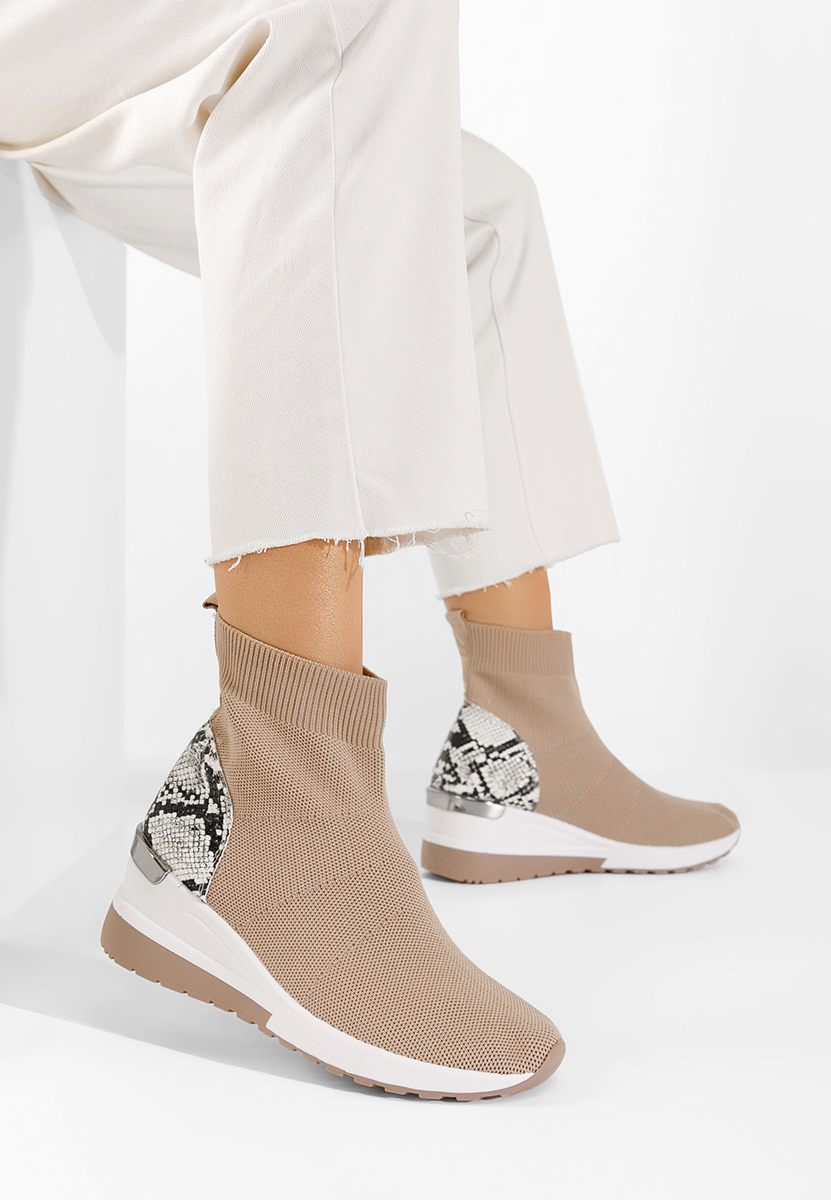 Hnedé dámske sneakersy Pieve