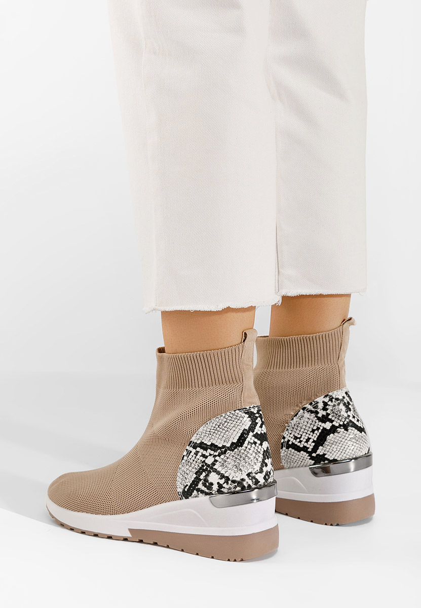 Hnedé dámske sneakersy Pieve