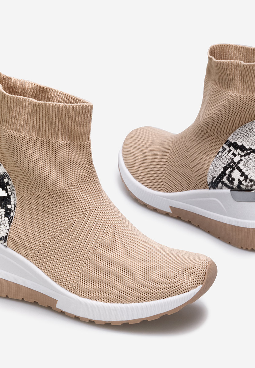 Hnedé dámske sneakersy Pieve