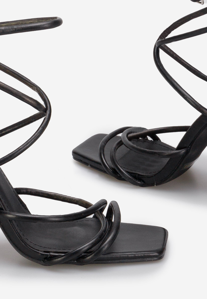 Čierne sandále na hrubom podpätku Karine  V2