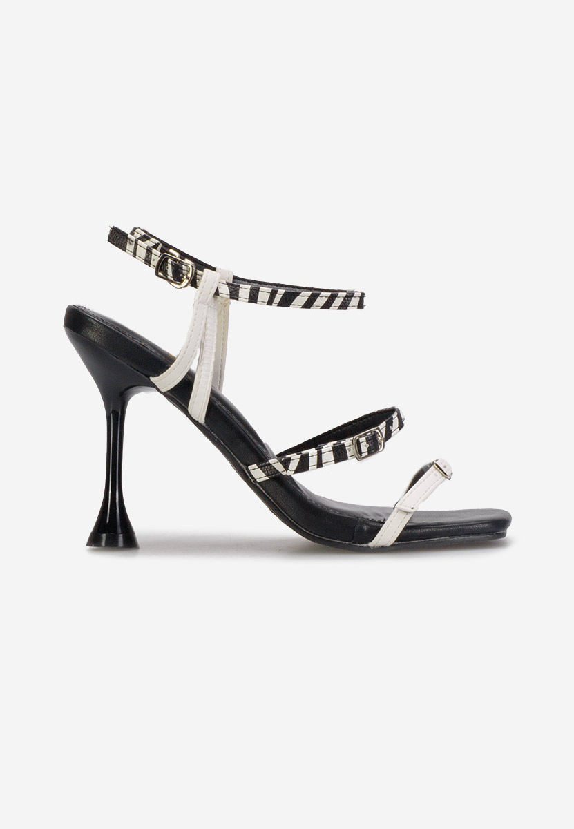 Čierne sandále na tenkom podpätku Divina