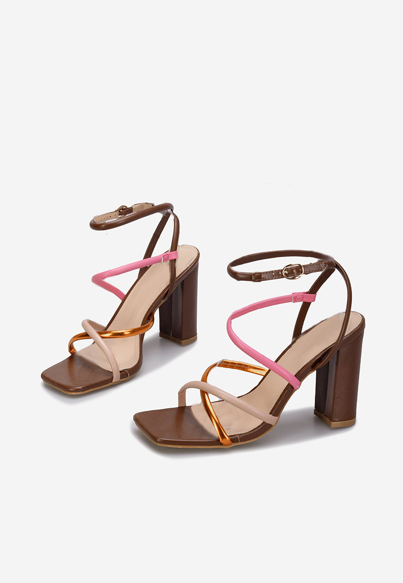 Hnedé sandále na vysokom podpätku Kane