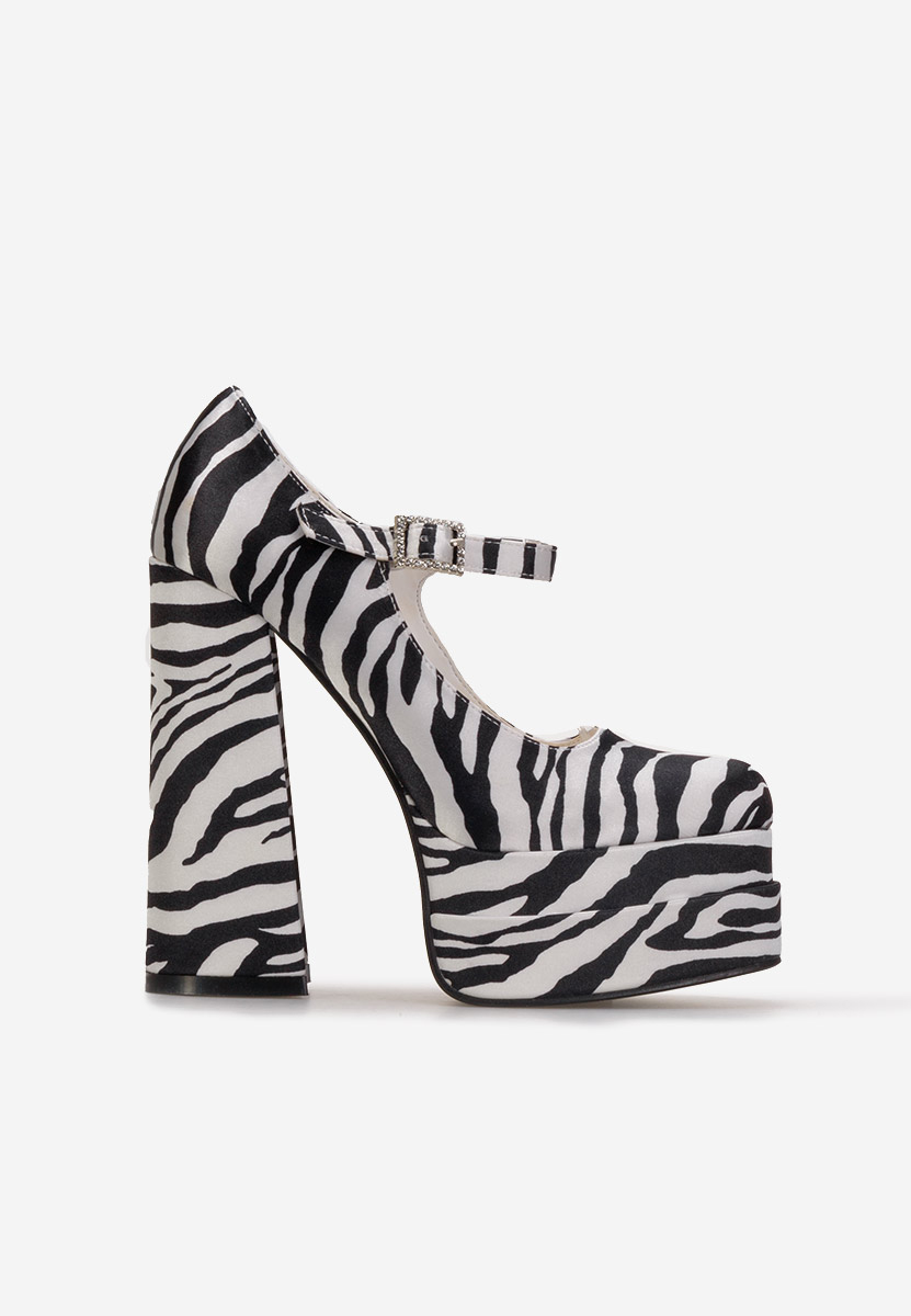 Zebra lodičky na platforme Tixe