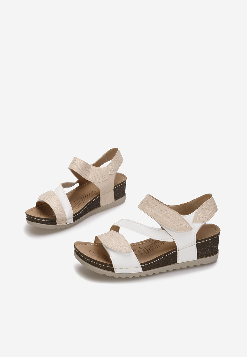 Biele klinové sandále Falia