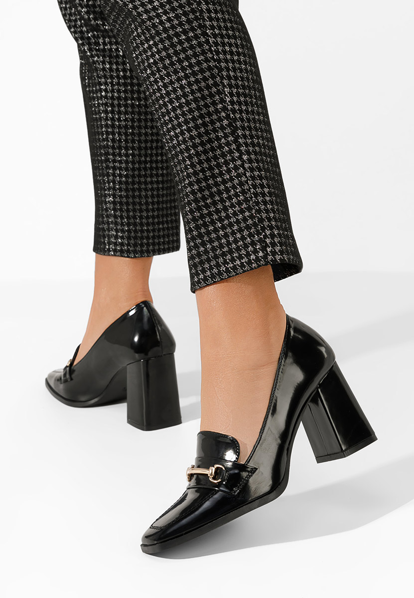 Čierne mokasíny na opätku Noriana