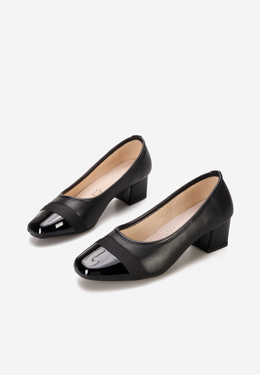 Čierne lodičky na nízkom opätku Selea Čierne lodičky na nízkom opätku Selea