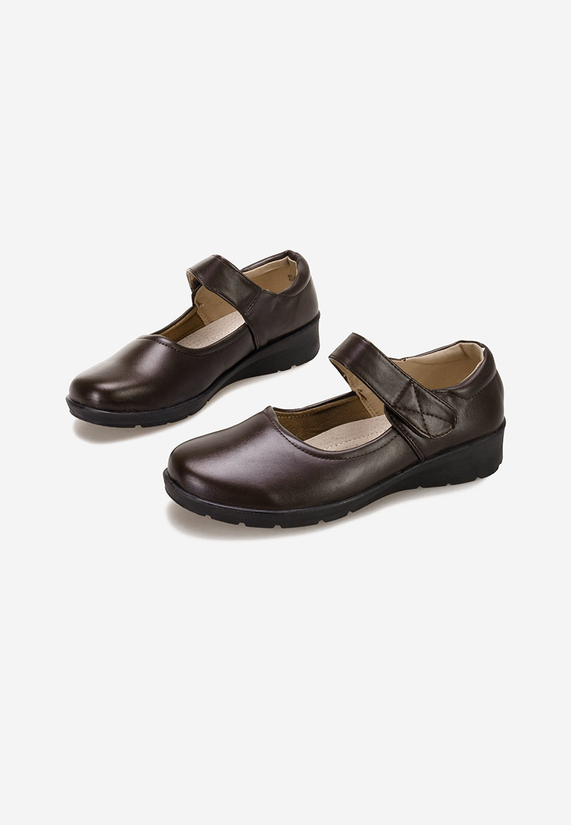 Hnedé lodičky na klinku Iphasa