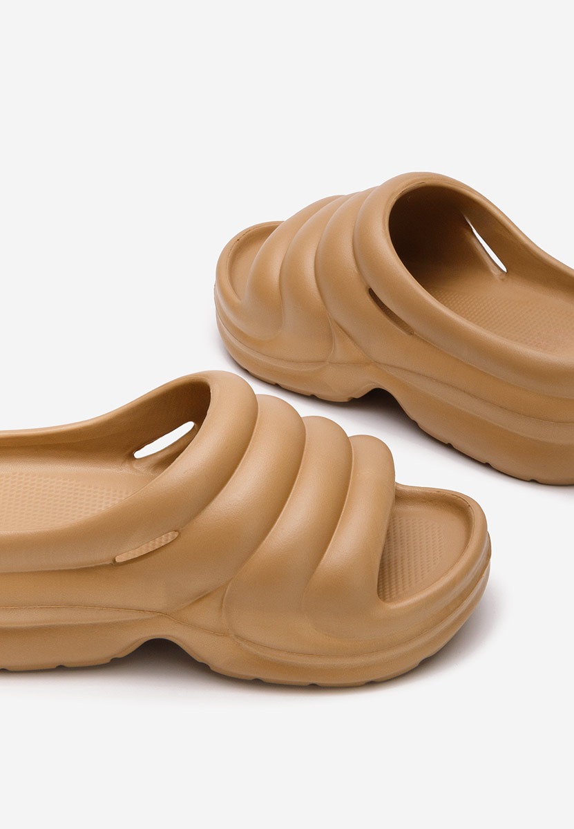 Khaki šlapky na platforme Gemma