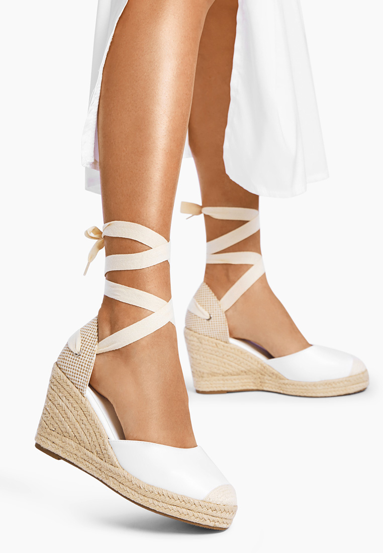Biele espadrilky na platforme sandale Vilena V2
