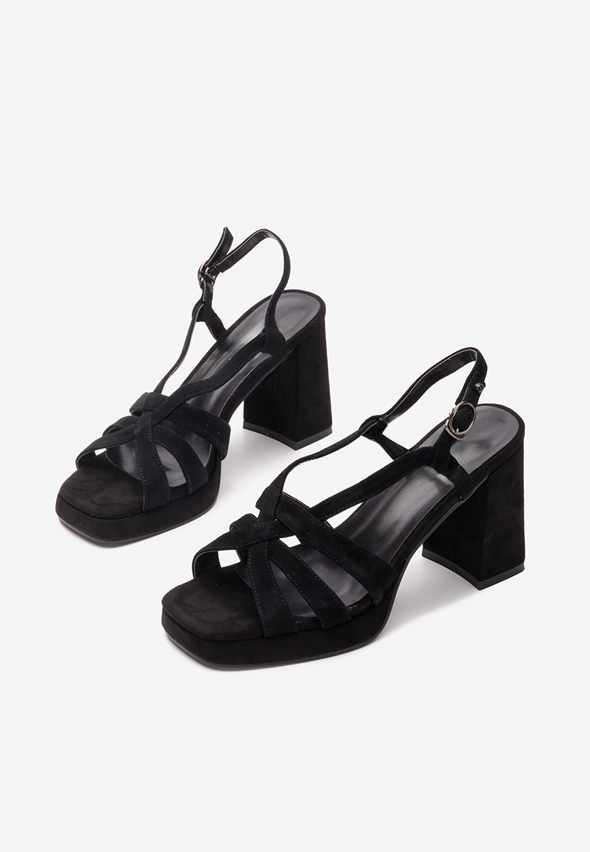 Čierne sandále na hrubom opätku Yasna