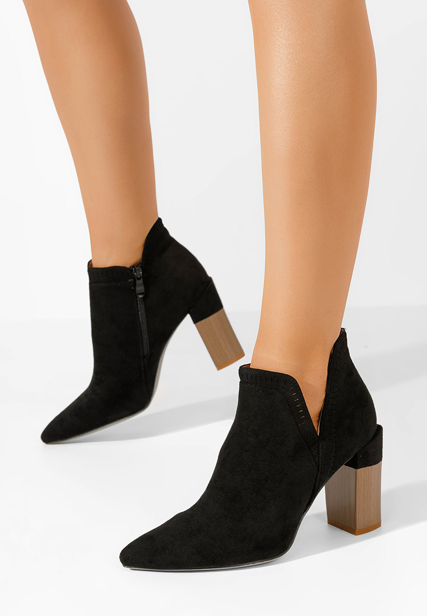 Čierne členkové čižmy na hrubom podpätku Estella