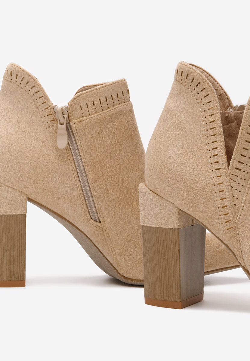 Khaki letne cizmy dierkovane Estella