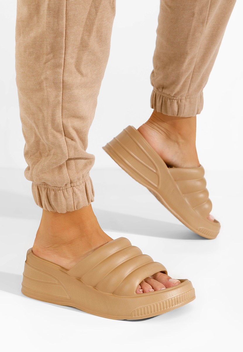 Khaki šlapky na platforme Etana