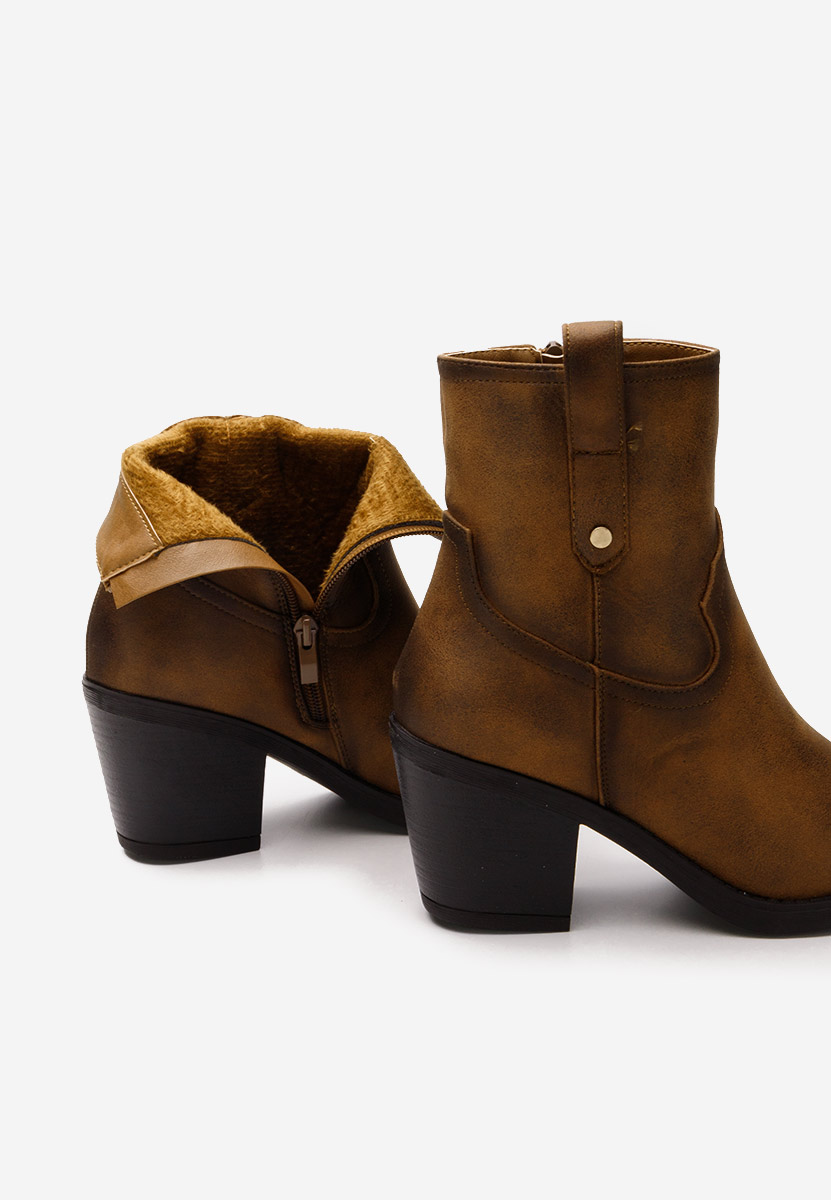 Camelové kovbojské čižmy Alyonna