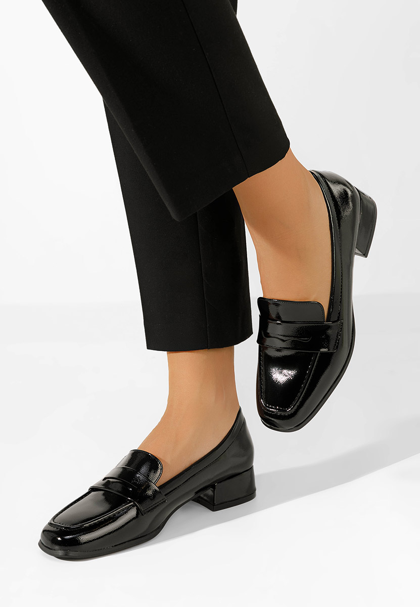 Čierne dámske mokasíny na opätku Kirada