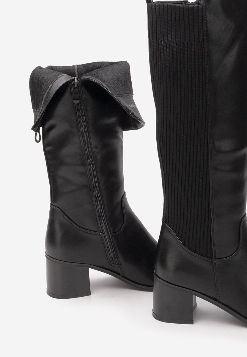 Čierne čižmy na hrubom podpätku Seshia