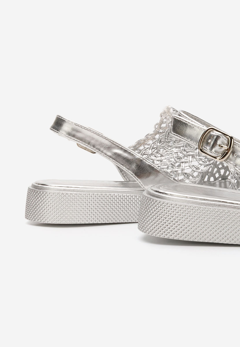 Strieborné dámske nízke sandále Nichelle