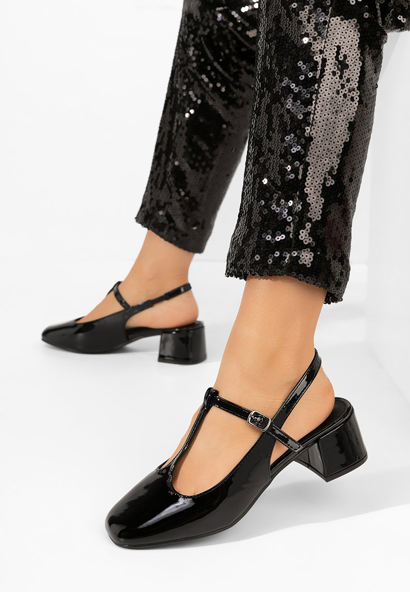 Čierne lodičky na hrubom opätku Beatrina