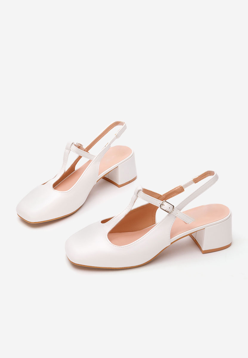 Biele lodičky na hrubom opätku Beatrina V2