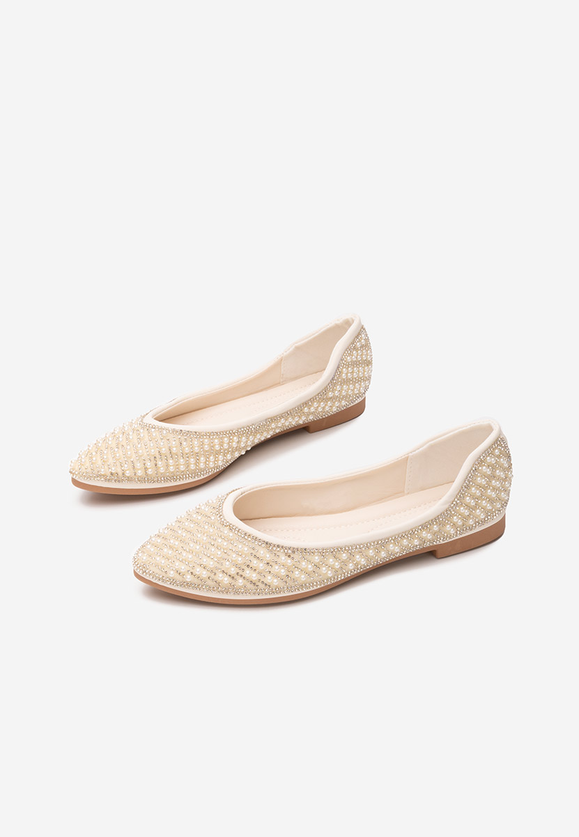 Biele elegantne balerinky Charity