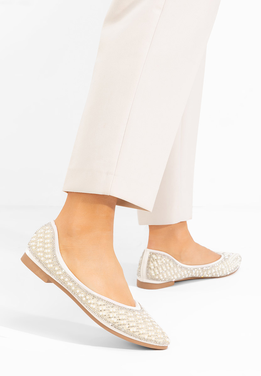 Biele elegantne balerinky Charity