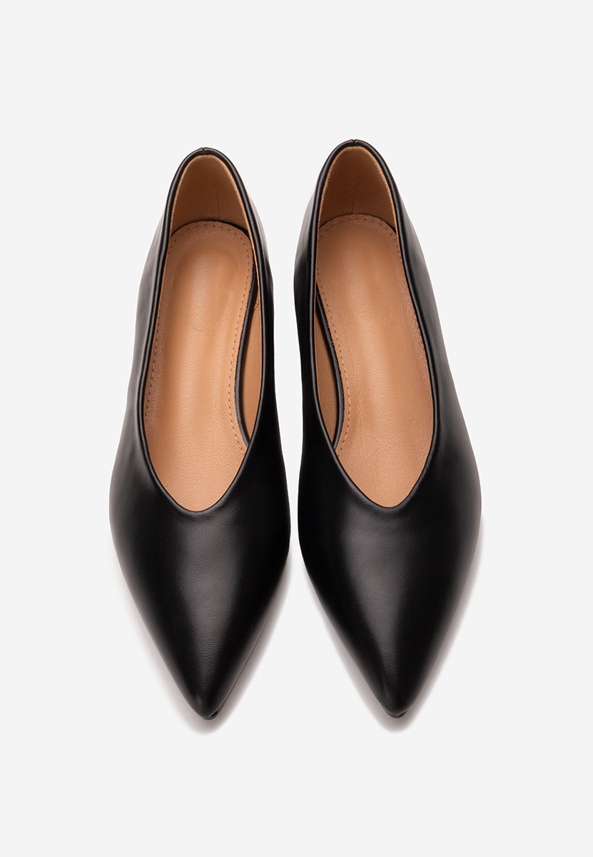 Čierne lodičky na hrubom opätku Sarilia