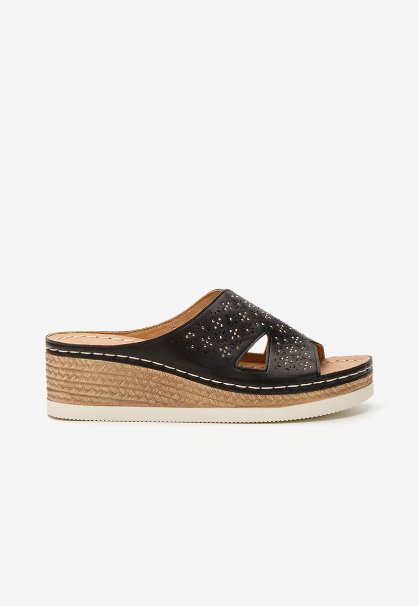 Čierne dámske šlapky na platforme Larue