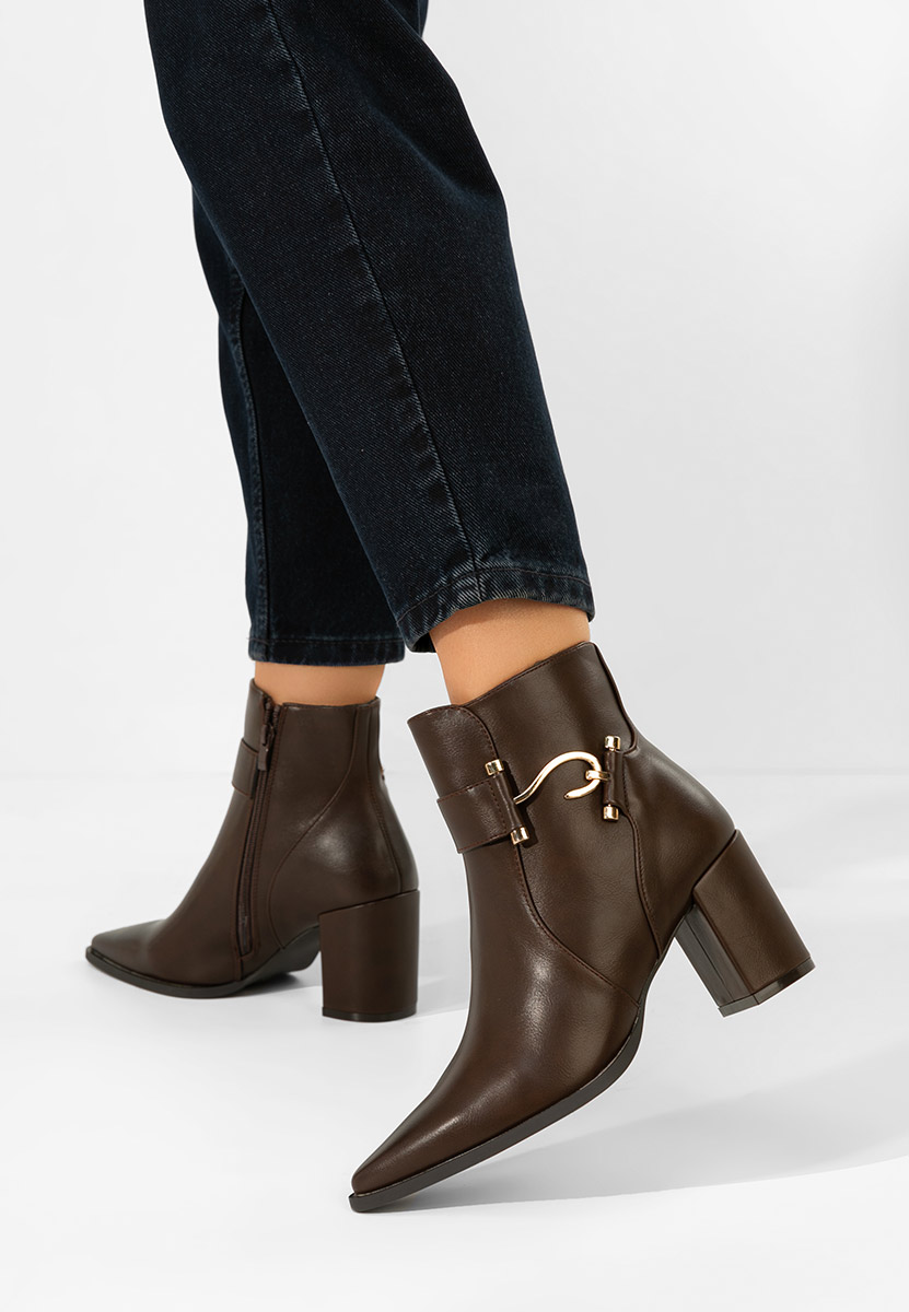 Hnedé členkové čižmy na hrubom podpätku Savira