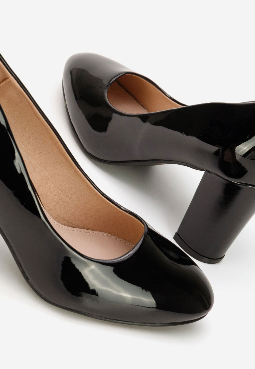 Čierne lakované lodičky Chique V5