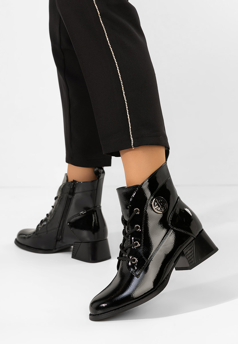 Čierne členkové čižmy Nivara