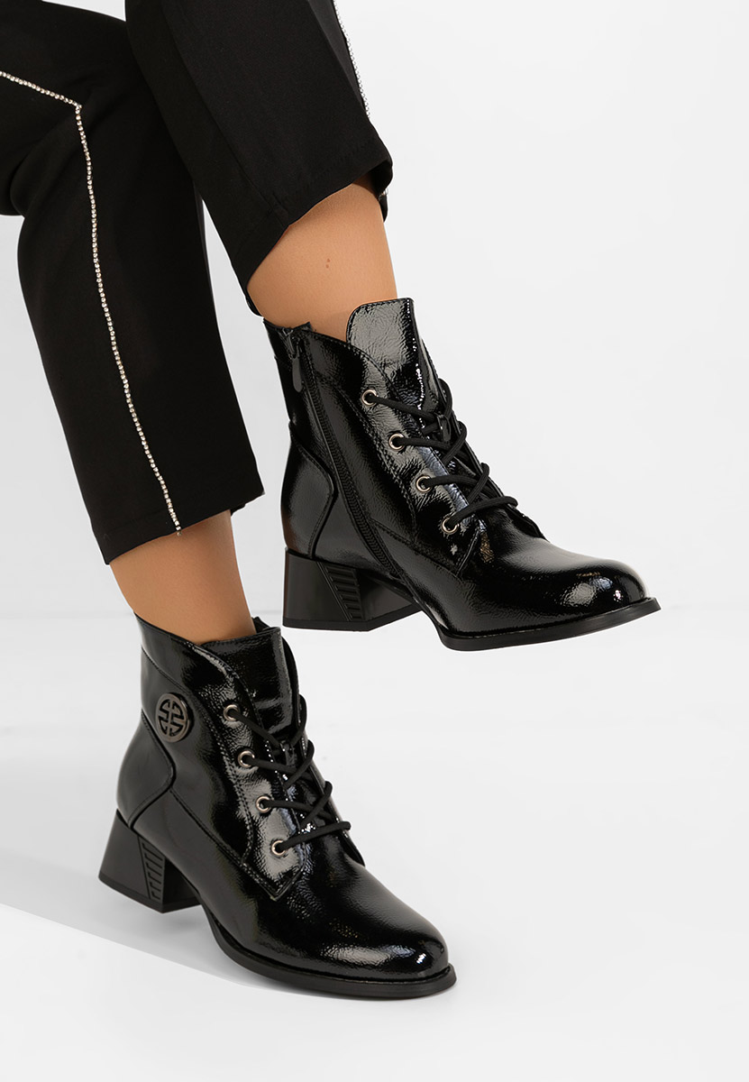 Čierne členkové čižmy Nivara