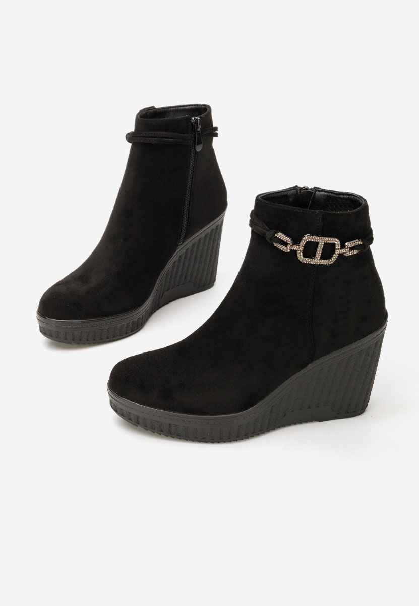 Čierne kotníkové čižmy na platforme Charlet V3