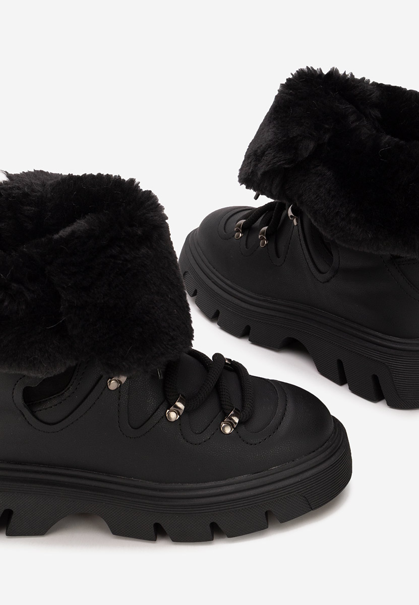 Čierne dámske zimné členkové čižmy Celima