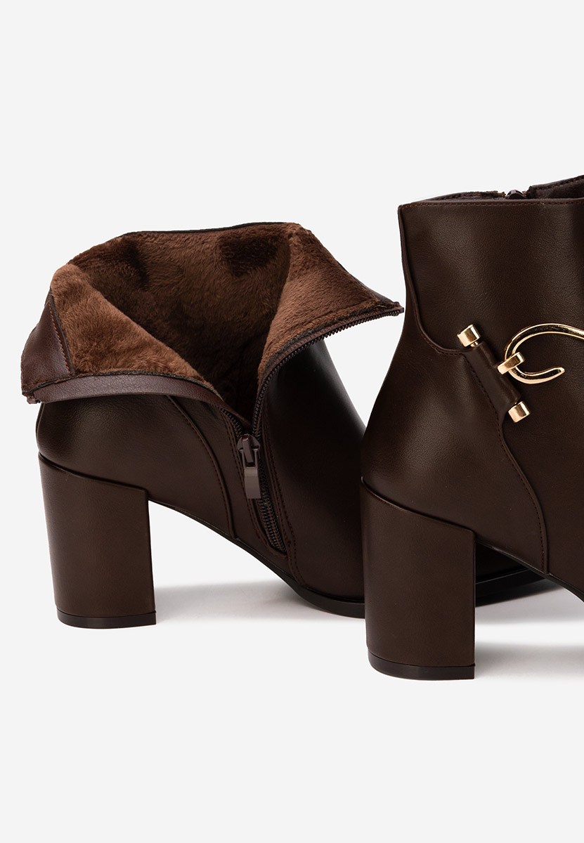 Hnedé členkové čižmy na hrubom podpätku Savira