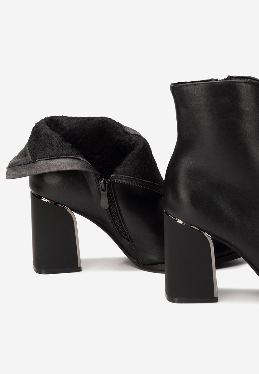 Čierne kotníkové čižmy Misena Čierne kotníkové čižmy Misena