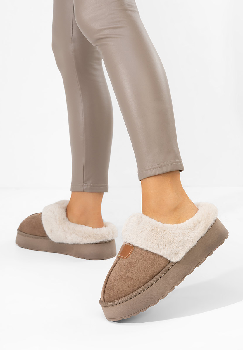 Hnedé dámske papuče Flufina